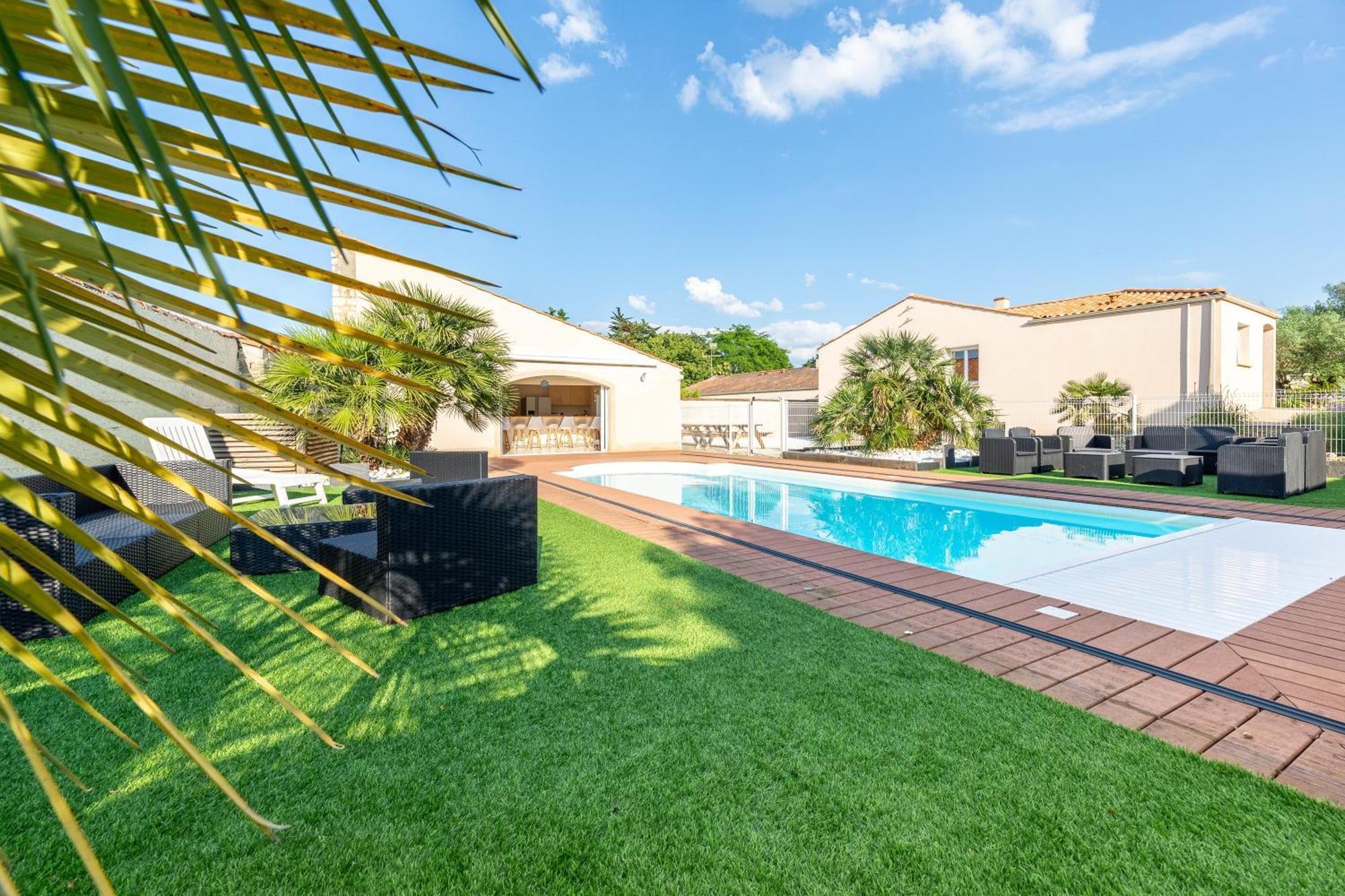 La Maison Paradis - Piscine Privee Et Chauffee Luçon المظهر الخارجي الصورة